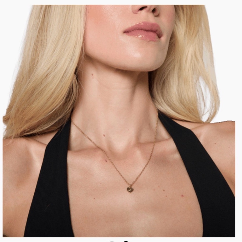 COACH Elegant Gold tone Necklace with Coach jewelry bag